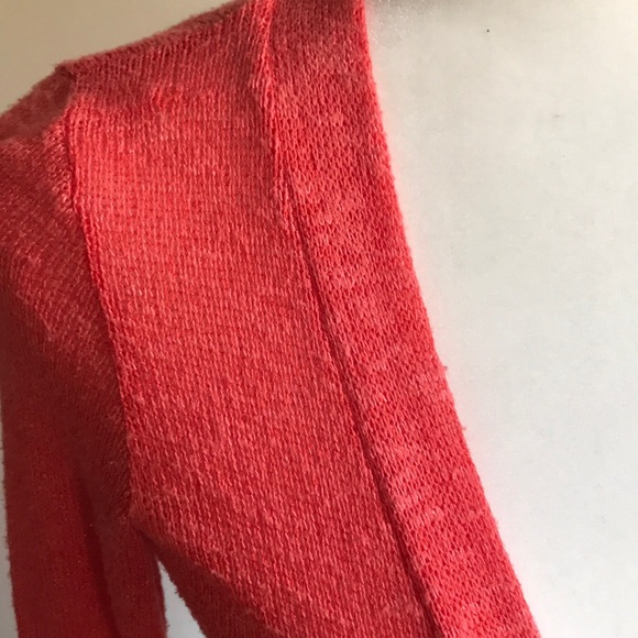 Salmon pink colored cardigan size medium - Picture 4 of 4